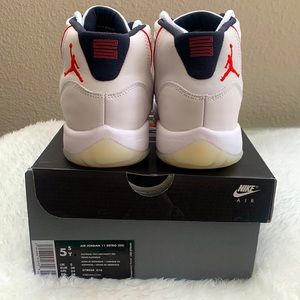 Jordan’s size 5.5Y Retro 11